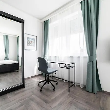Golden Apartment